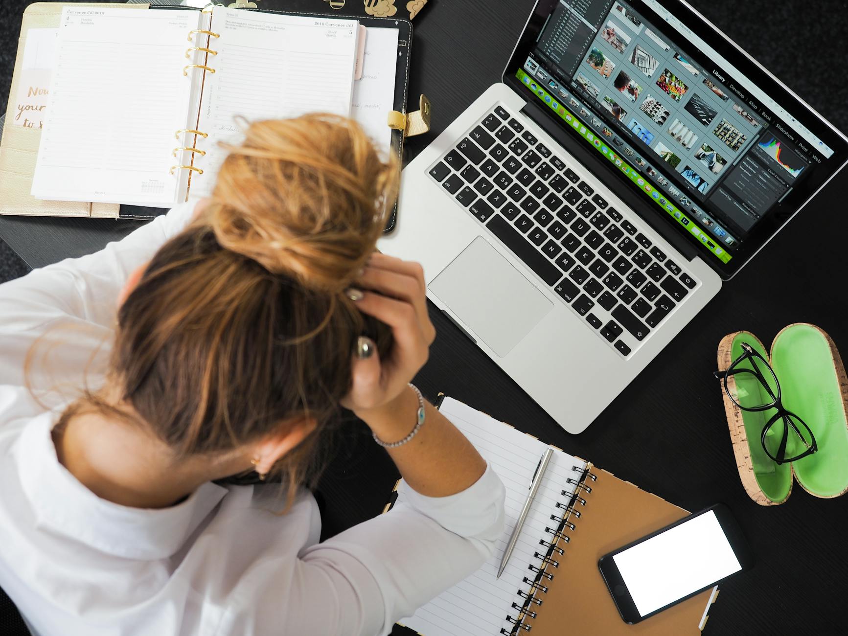 Safety Behaviours – The Hidden Behaviours That Keep Anxiety Alive
